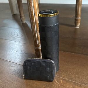 Water bottle and card holder set